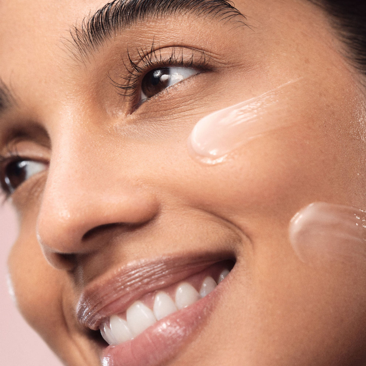 cloud-dew-gel-cream-moisturizer-s9 2026-Cloud-Dew-2.jpg