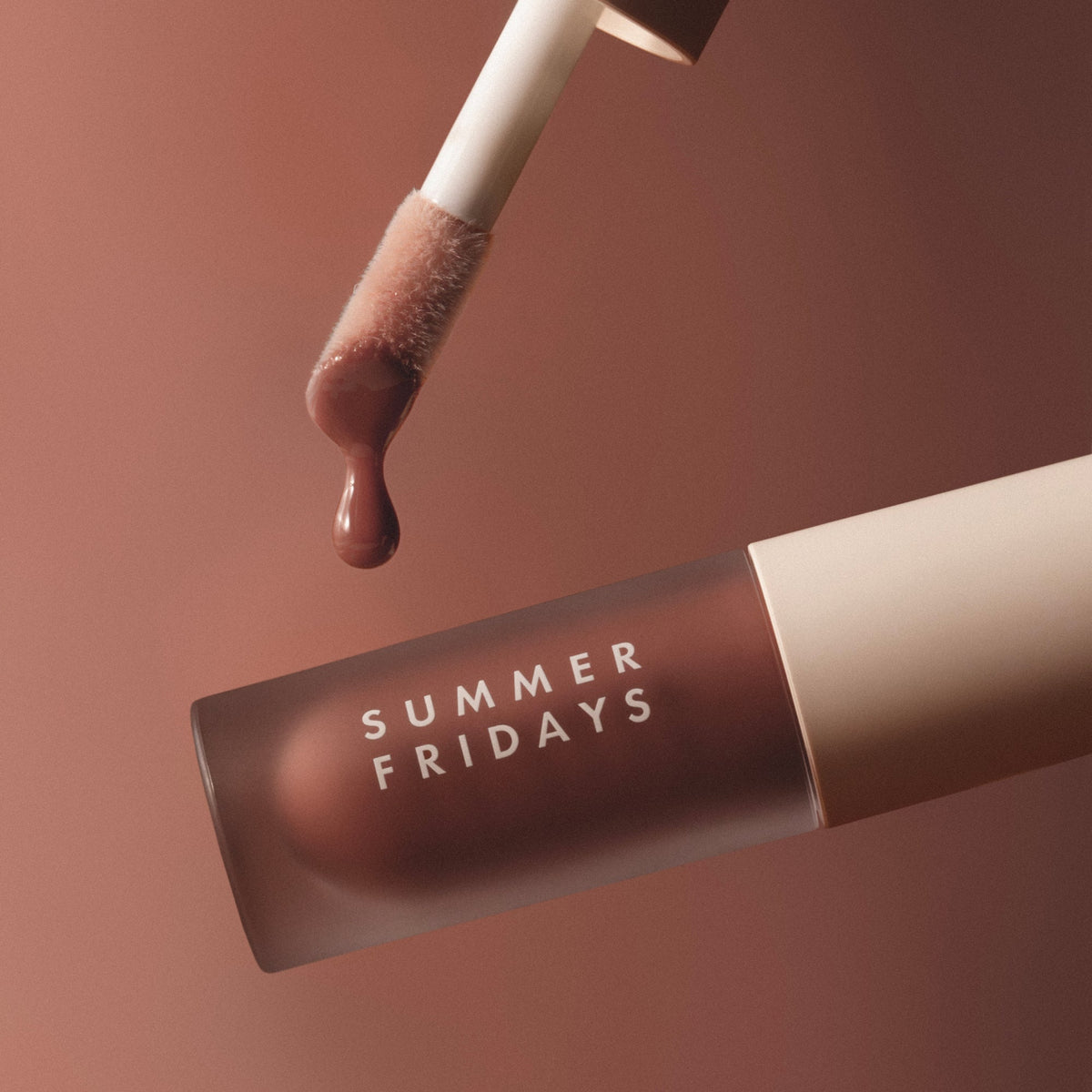 dream-lip-oil-warm-beige-s2 PDP_DLO-WarmBeige-1.jpg