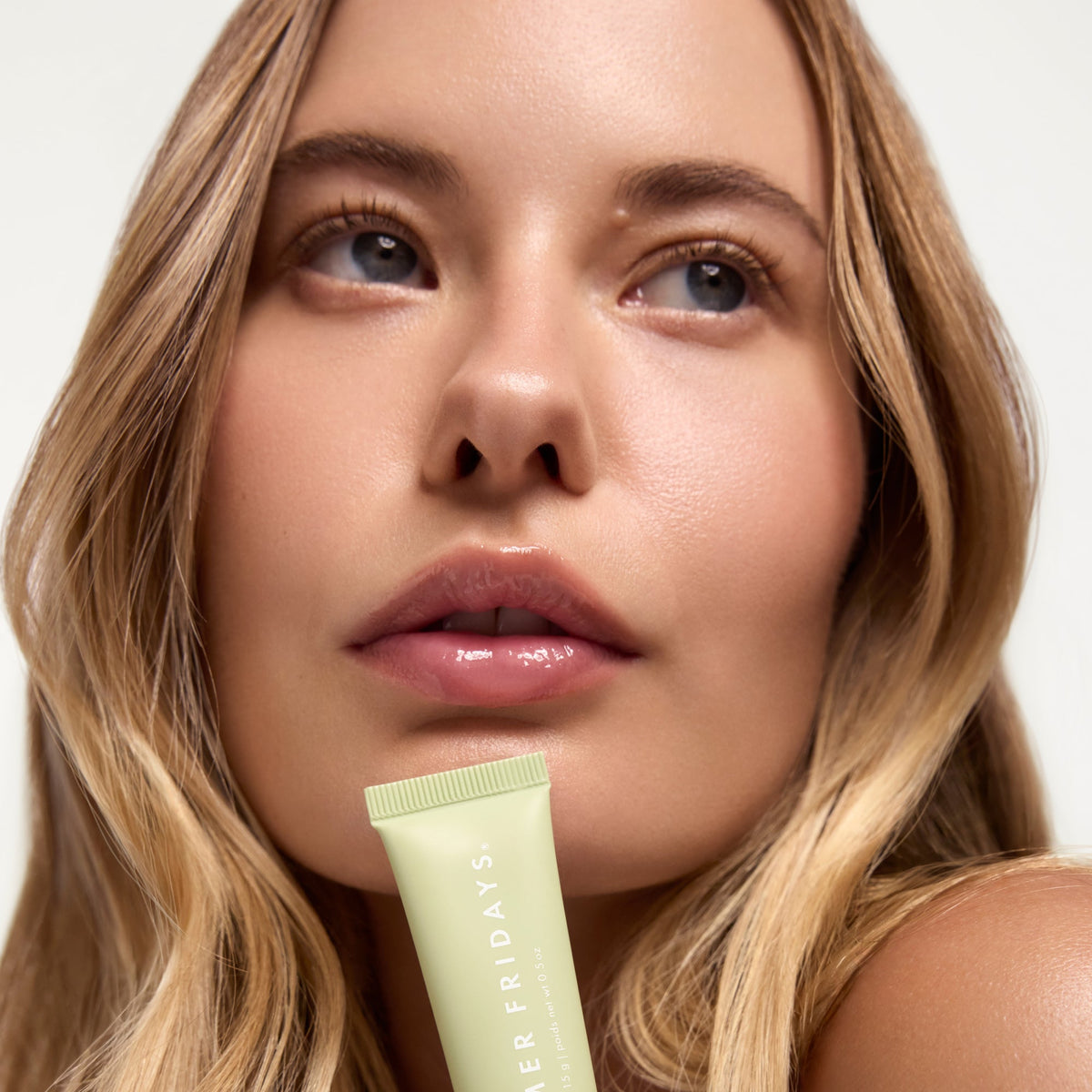 lip-butter-balm-sweet-mint-s5 PDP_LBB-Mint-2.jpg